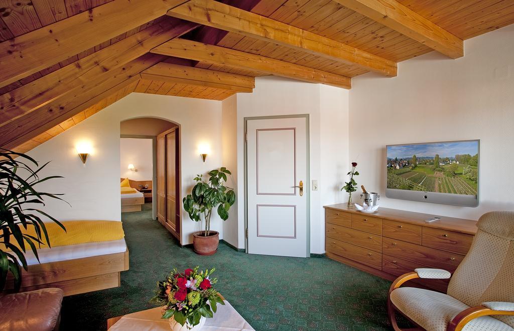 Hotel-Restaurant Walserhof Wasserburg Eksteriør billede